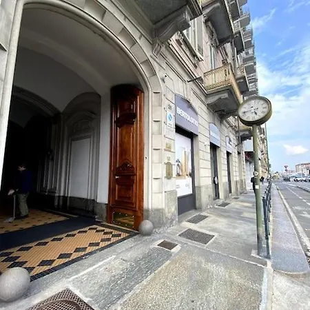 In Piazza Statuto Apartment